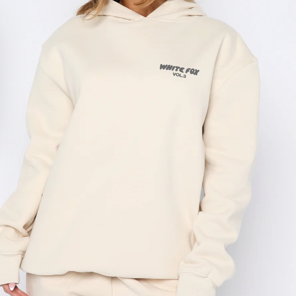 White fox Cream Hoodie - Picture 2 of 6
